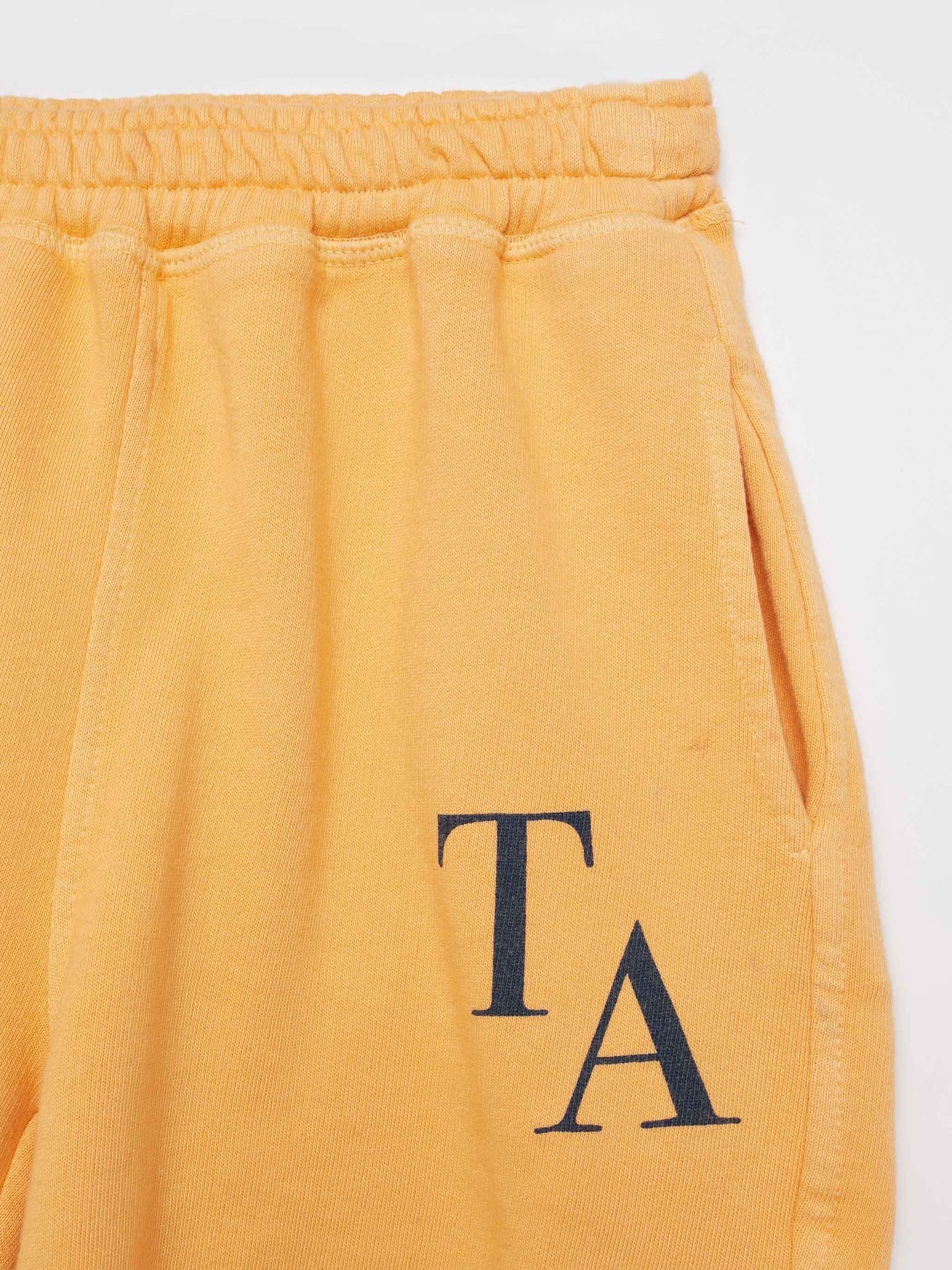 True Artist - Sweatshorts - Abricot Cream